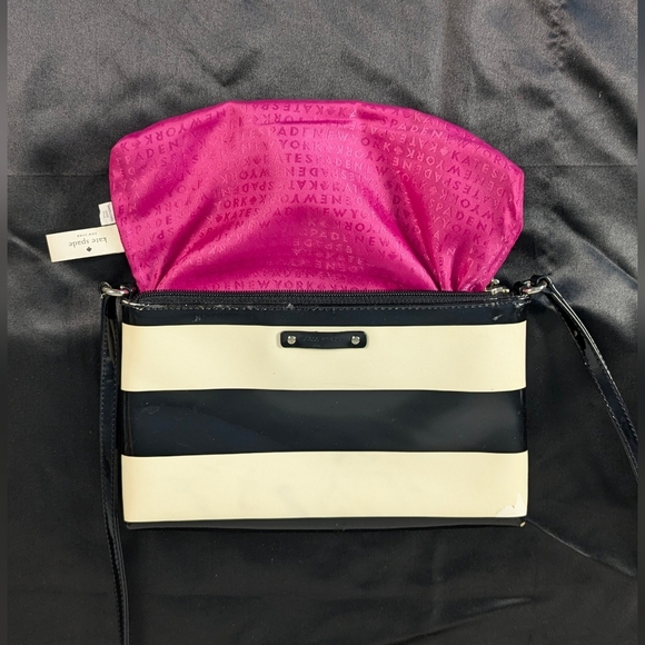 Kate Spade Crossbody PROJECT BAG Small Black Cream Striped PVC Magenta Hot Pink - Picture 11 of 12